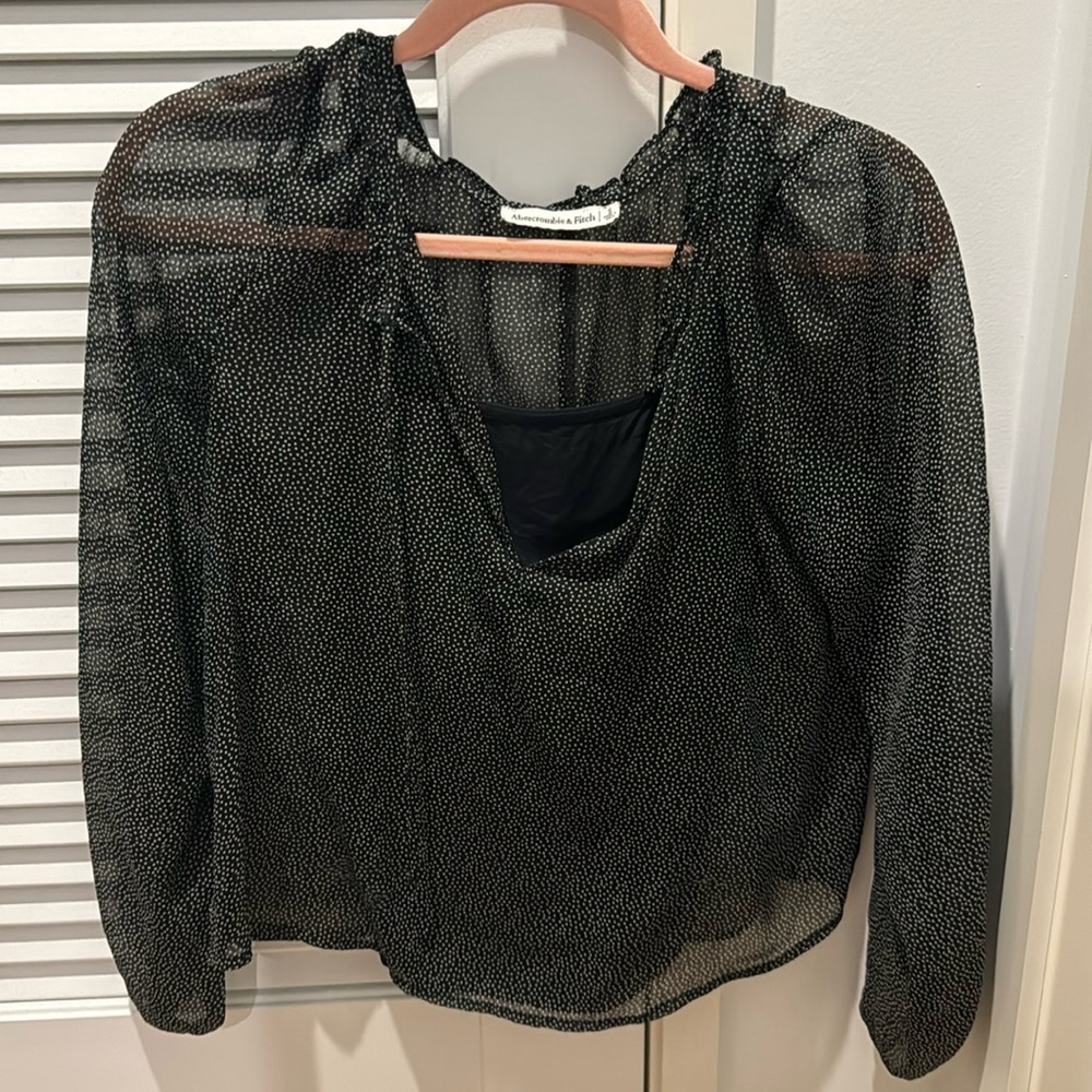 Abercrombie & Fitch top